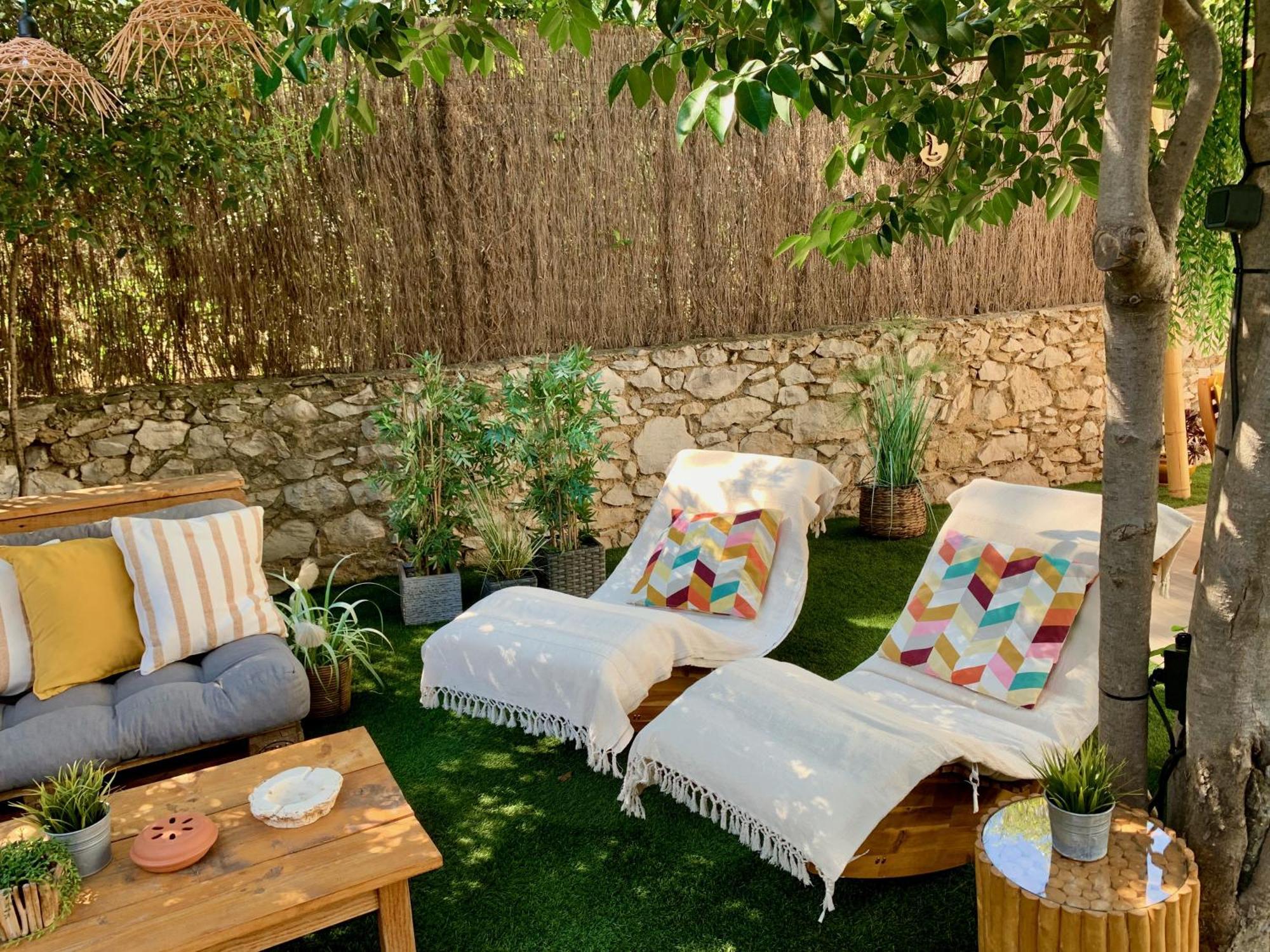 Villa Maisonnette Avec Terrasse Et Jardin-parking Prive-9mn Des Plages A Pied