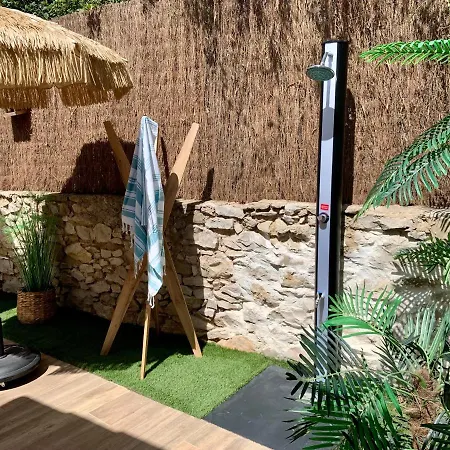 Maisonnette Avec Terrasse Et Jardin-Parking Prive-9Mn Des Plages A Pied La Ciotat Esterno foto