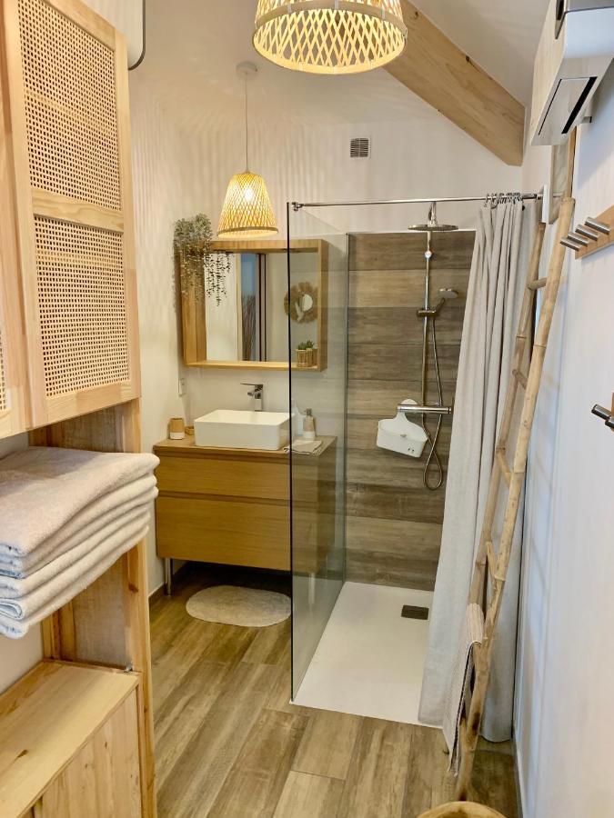 Maisonnette Avec Terrasse Et Jardin-parking Prive-9mn Des Plages A Pied * La Ciotat